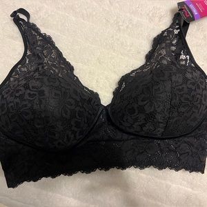 Maidenform Wireless Bra, Size 38D
